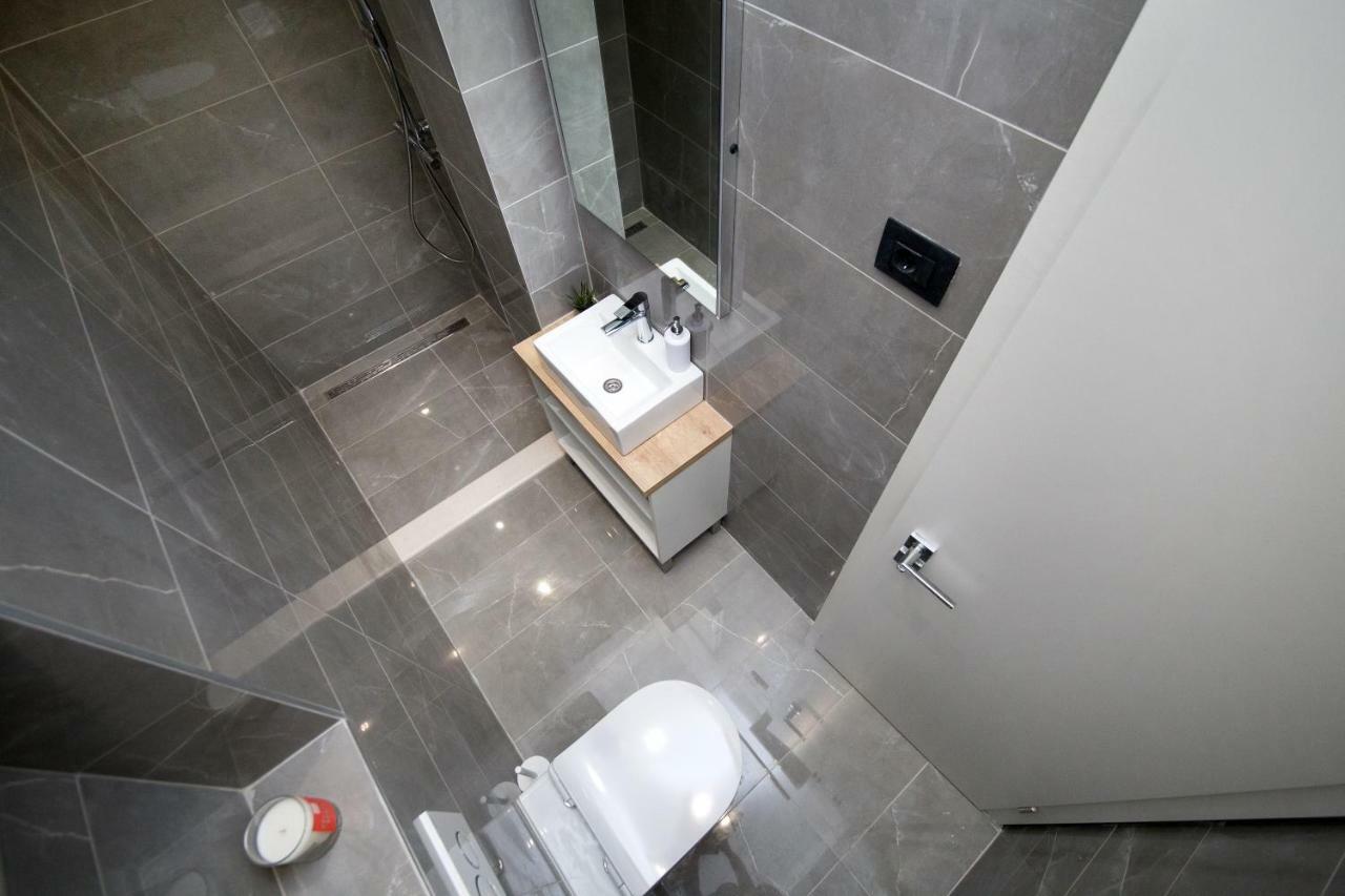 Senzacija Apartments Split Bagian luar foto