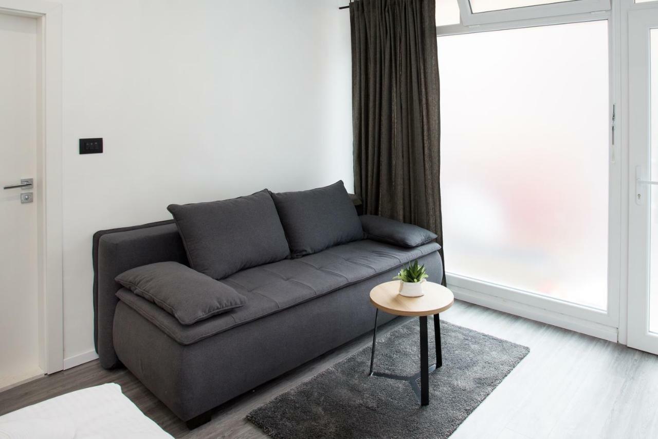 Senzacija Apartments Split Bagian luar foto